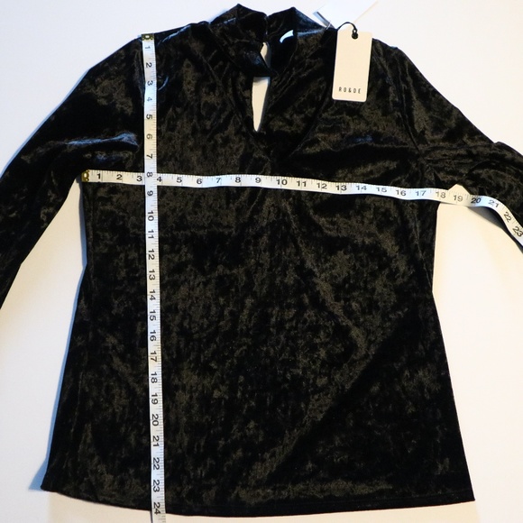 NEW RO &DE Womens Velvet Goth Black Choker Top M - Picture 7 of 8